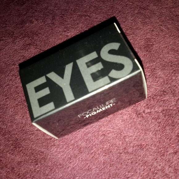 Focallure Eyeshadow Loose Pigment - 17 Aqua - Picture 3 of 4